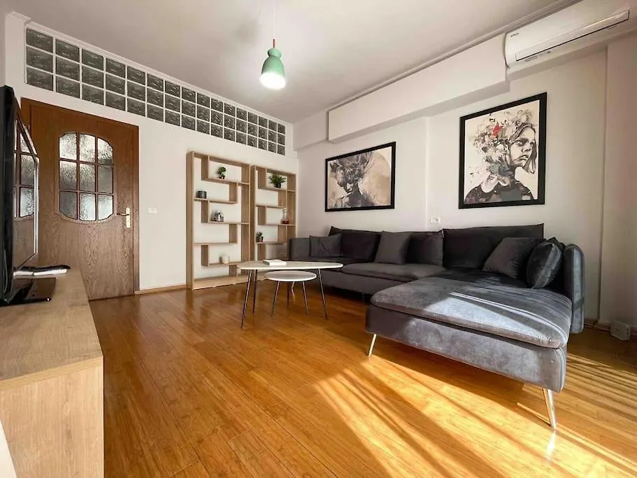 Downtown Flat Near Center With 24H Self Check-In Apartment Tirana